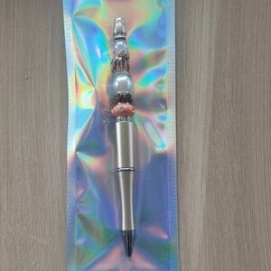 Elegant Pearl and Bead Pen